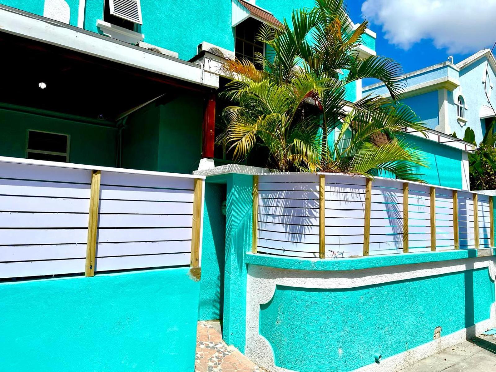 Blr Beach Villas Christ Church Zewnętrze zdjęcie