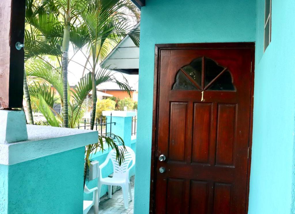 Blr Beach Villas Christ Church Zewnętrze zdjęcie