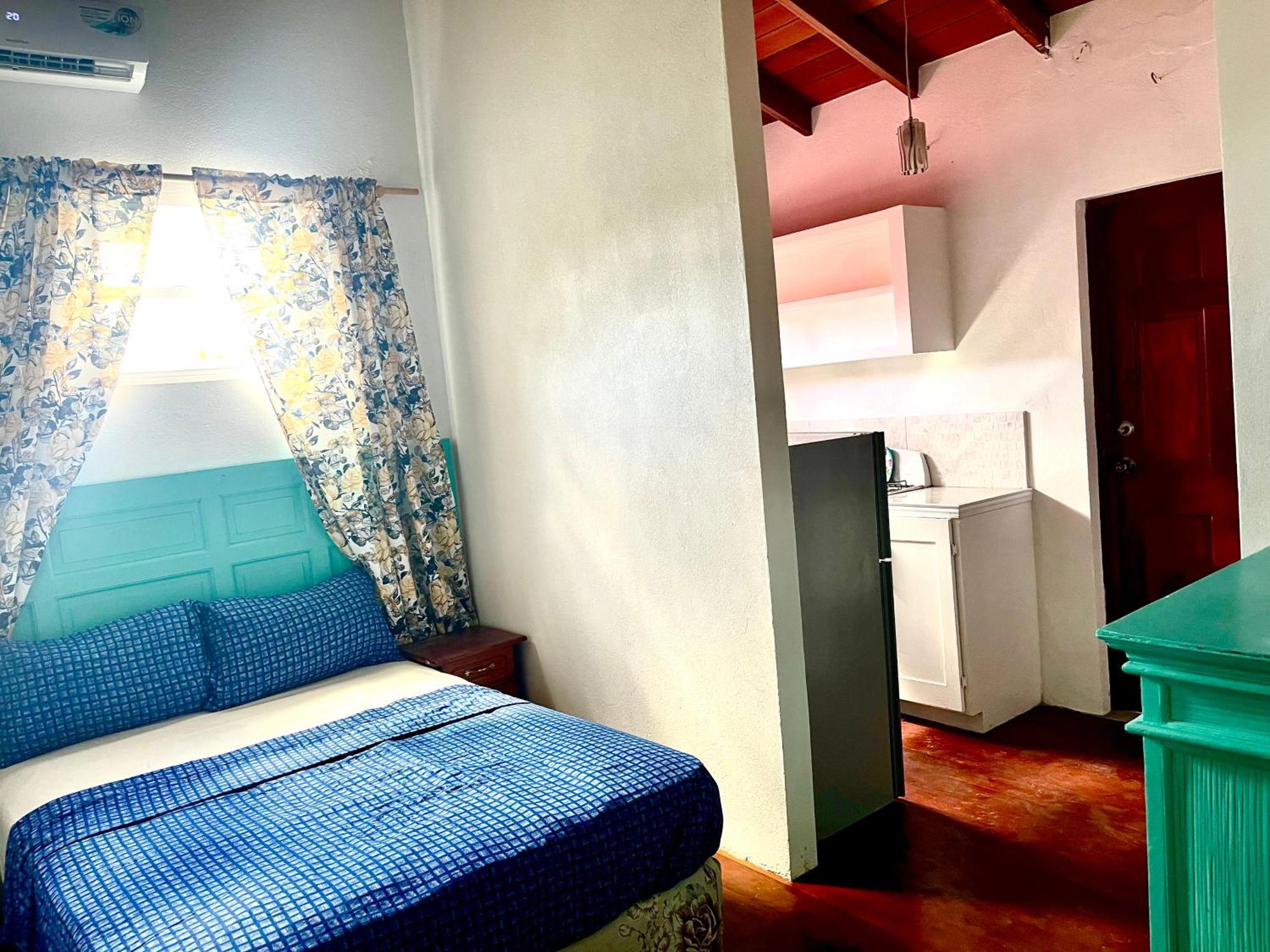 Blr Beach Villas Christ Church Zewnętrze zdjęcie